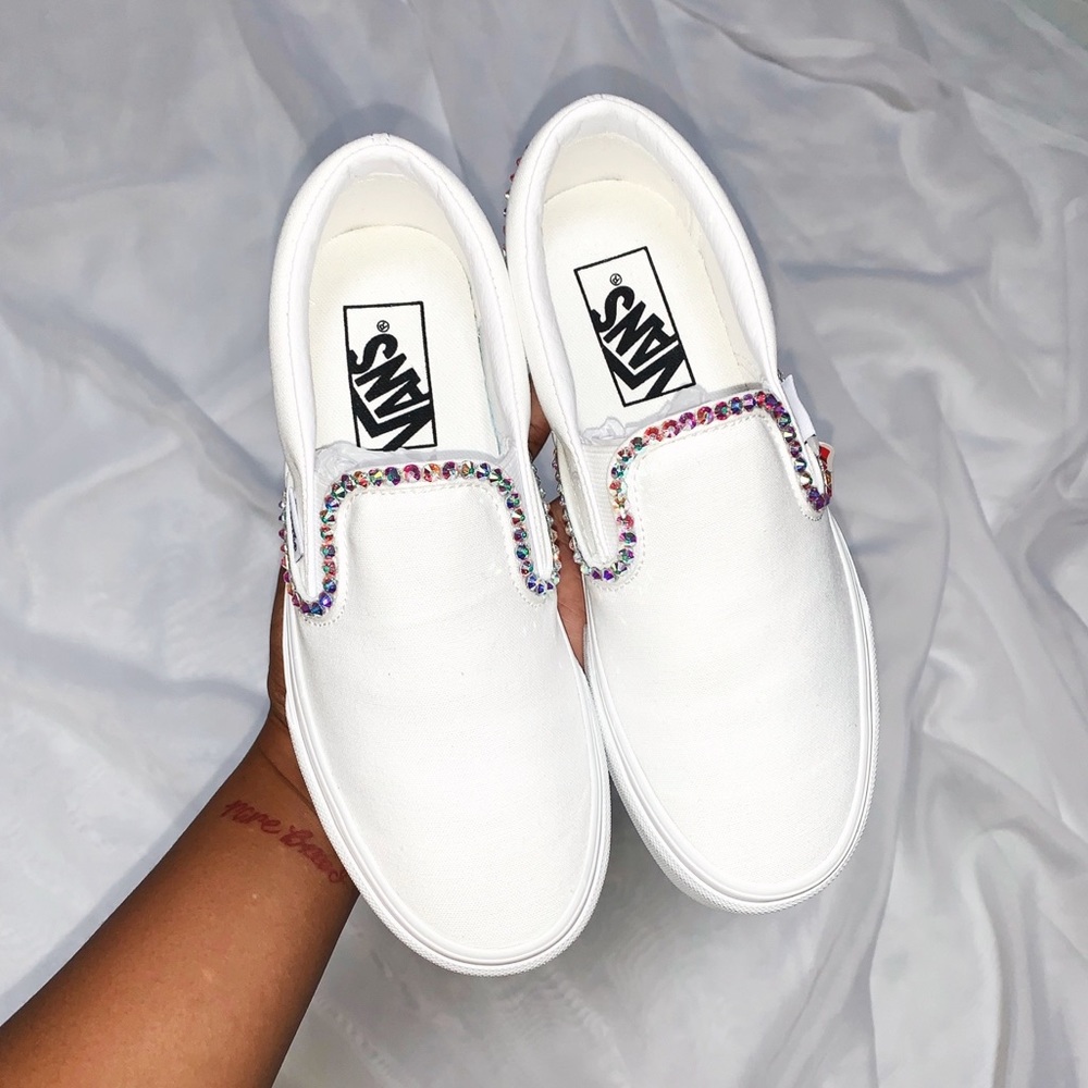 Custom vans - Picture 2 of 7